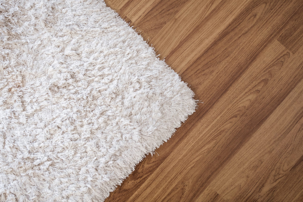 9 Reasons The Carpet Vs Hardwood, How To Put Carpets On Hardwood Floors