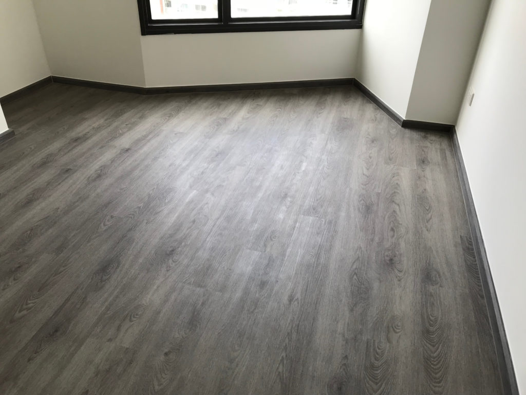 Cost to install vinyl plank flooring
