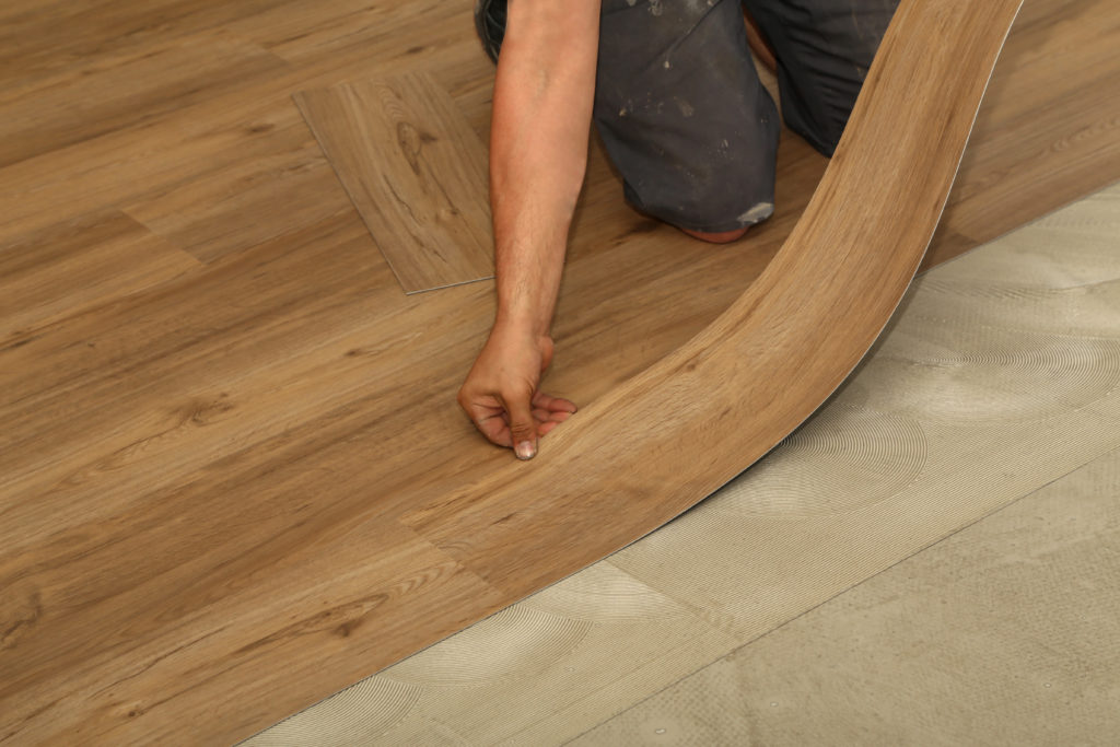 Loose Lay Vinyl Plank Flooring Pros, No Glue Vinyl Sheet Flooring