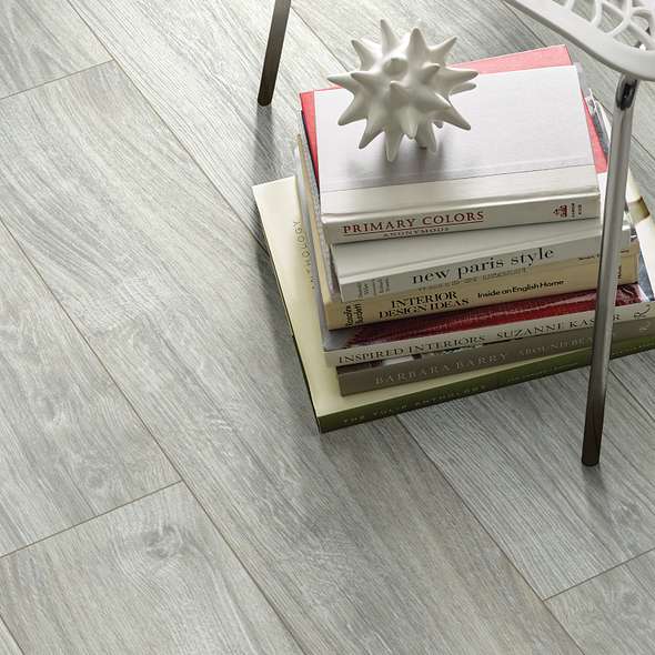 Shaw Laminate Flooring Reviews + Products | FlooringStores