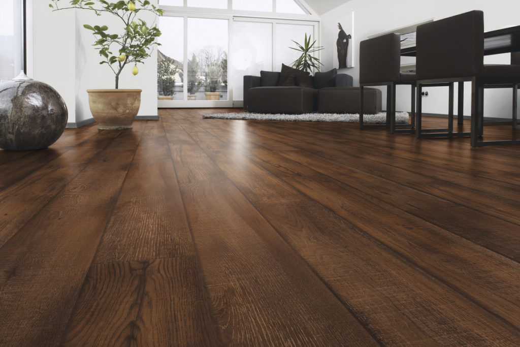 The 15 Best Laminate Flooring Brands + Reviews (2022 Guide) | FlooringStores