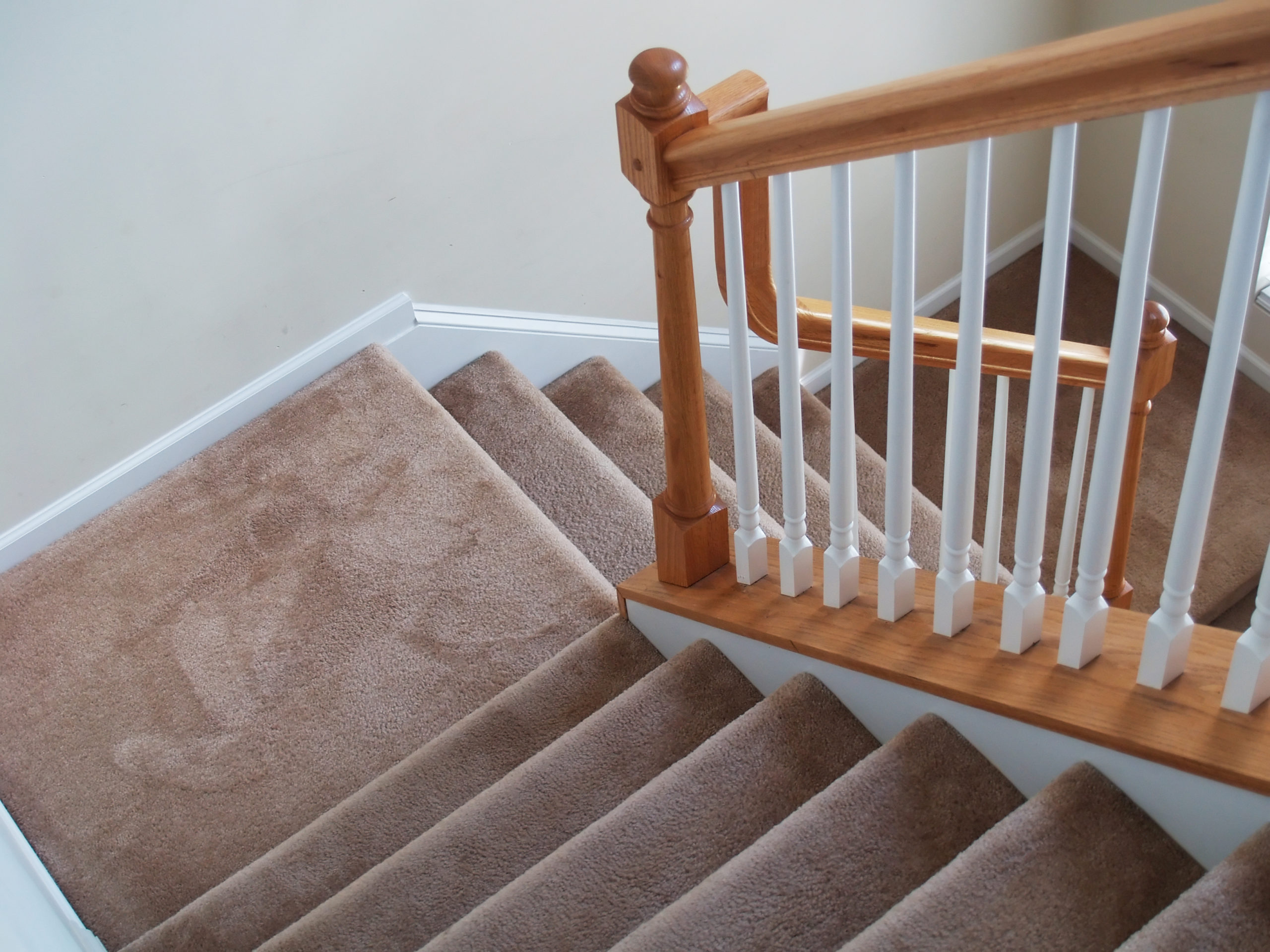 what's the best carpet for stairs? | flooringstores